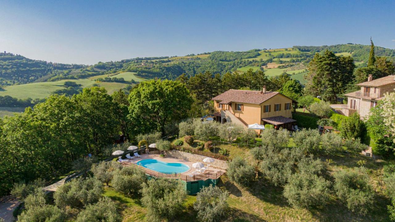 Agriturismo Le Dolci Colline Valfabbrica Exterior photo